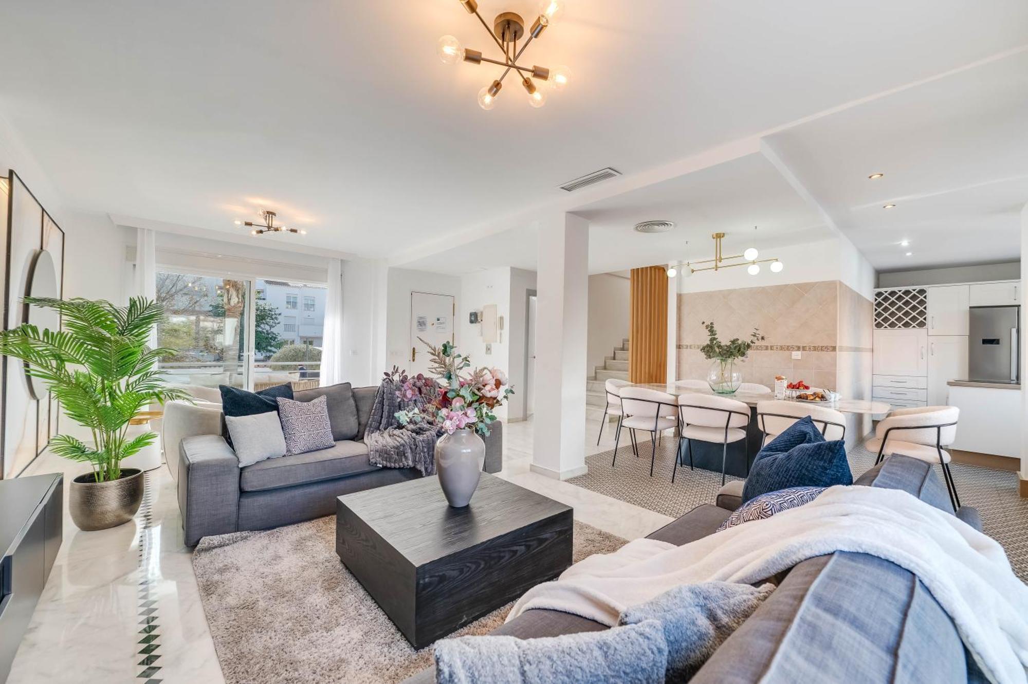 Vacation Marbella I Sunny Camelia Villa Heated Pool, Recently Renovated, Best Residential Neighborhood In Benalmadena, Short Walk To The Beach, Cinema Room Exterior photo